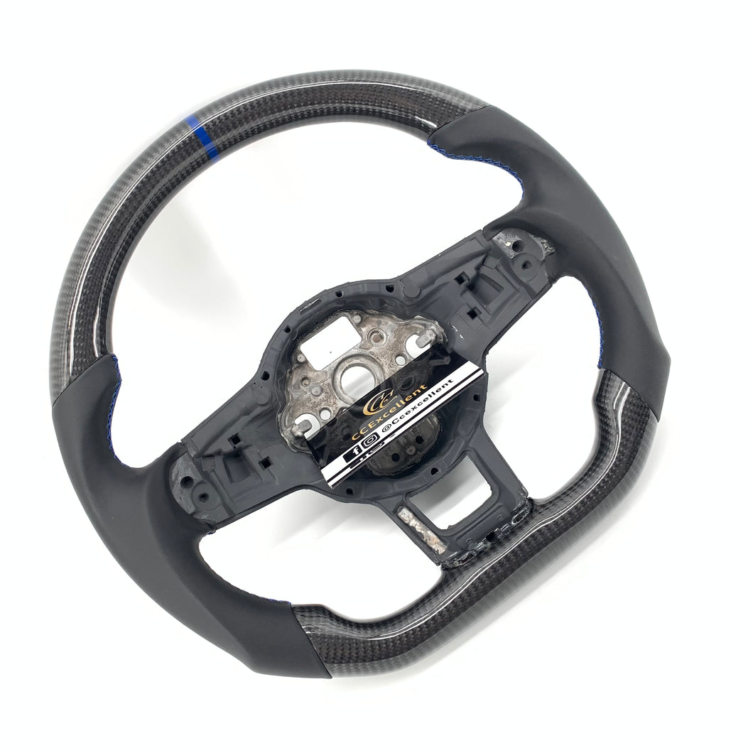 CCexcellent For 2015/2016/2017/2018/2019 Volkswagen MK7/MK7R/MK7GTI//GOLF MK7/GOLF7GIT carbon fiber steering wheel with smooth leather sides