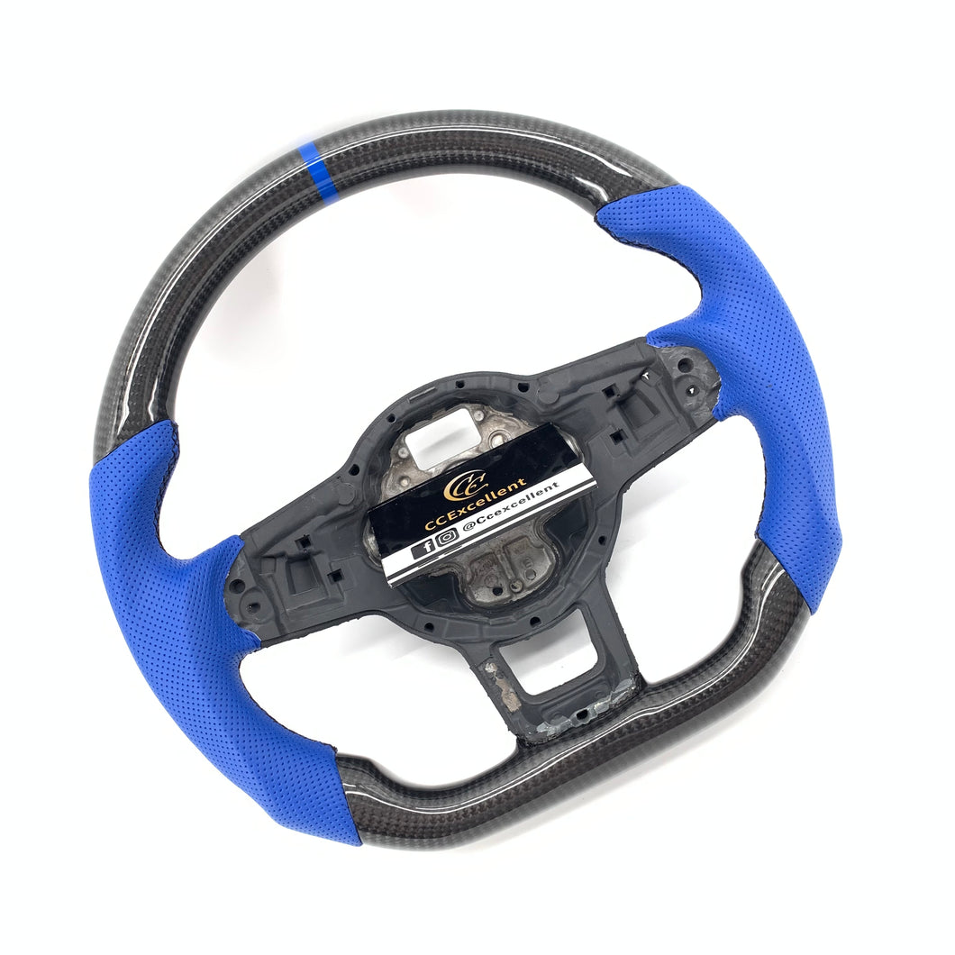 CCexcellent For 2015/2016/2017/2018/2019 Volkswagen MK7/MK7R/MK7GTI//GOLF MK7/GOLF7GIT carbon fiber steering wheel with BLUE STRIPE