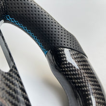 Load image into Gallery viewer, CCexcellent For Infiniti EX35 EX37 2008-2017 carbon fiber steering wheel
